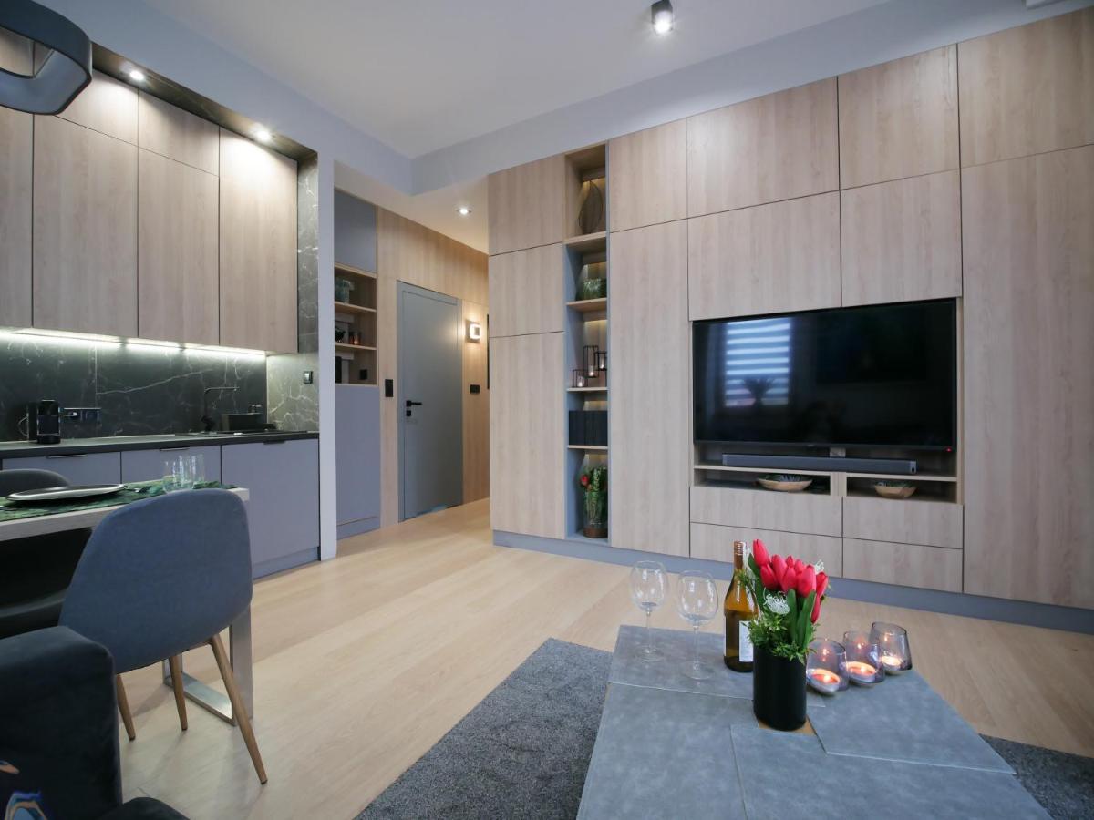 4Uapart-Apartment Suite Platan Tower Paradiso Świnoujście  Eksteriør billede